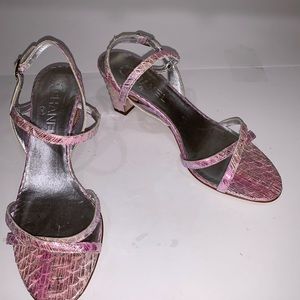 Genuine CHANEL dress open sandals
